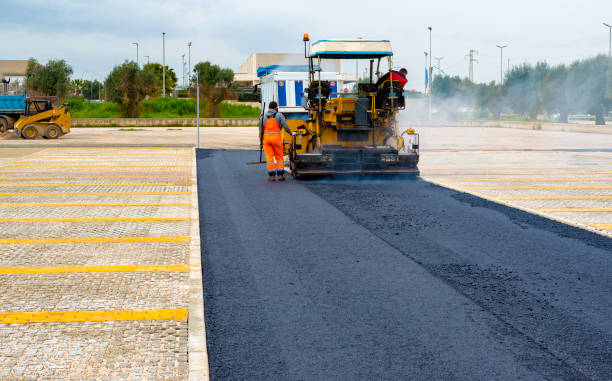 Best Commercial Driveway Pavers  in Leonard, TX
